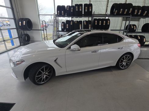 Used 2020 Genesis G70 3.3T image 13