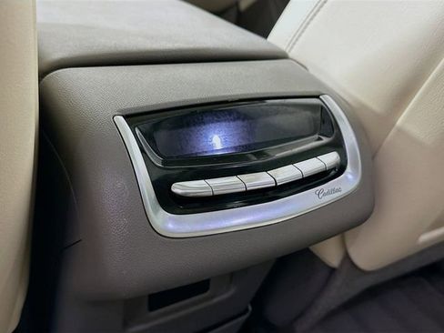 Used 2024 Cadillac XT6 Premium Luxury w/ Technology Package image 29