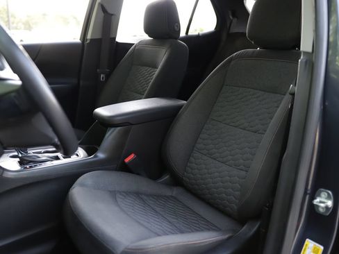 Used 2018 Chevrolet Equinox LT w/ Sun & Infotainment Package FWD image 20
