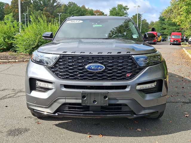 Certified 2023 Ford Explorer ST w/ Equipment Group 401A AWD/4WD image 3