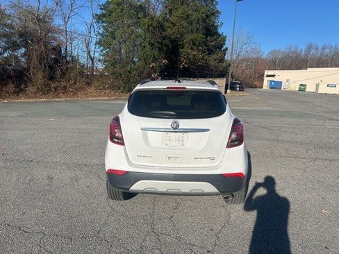 Used 2018 Buick Encore Essence w/ Experience Buick Package image 4