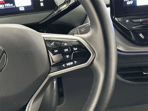 Used 2022 Volkswagen ID.4 Pro image 10