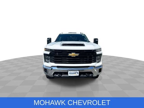 Used 2024 Chevrolet Silverado 2500 W/T w/ WT Convenience Package AWD/4WD image 3