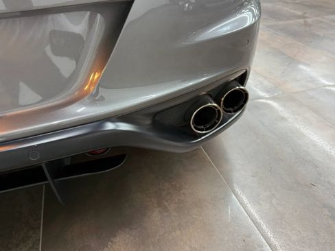 Used 2012 Ferrari FF AWD/4WD image 31