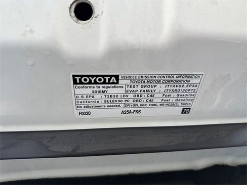 Used 2018 Toyota Camry SE image 27