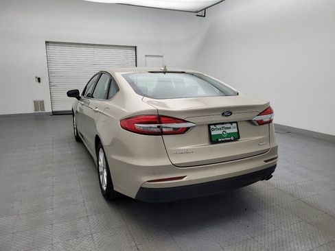 Used 2019 Ford Fusion SE image 6