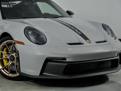 Used 2023 Porsche 911 GT3 image 3