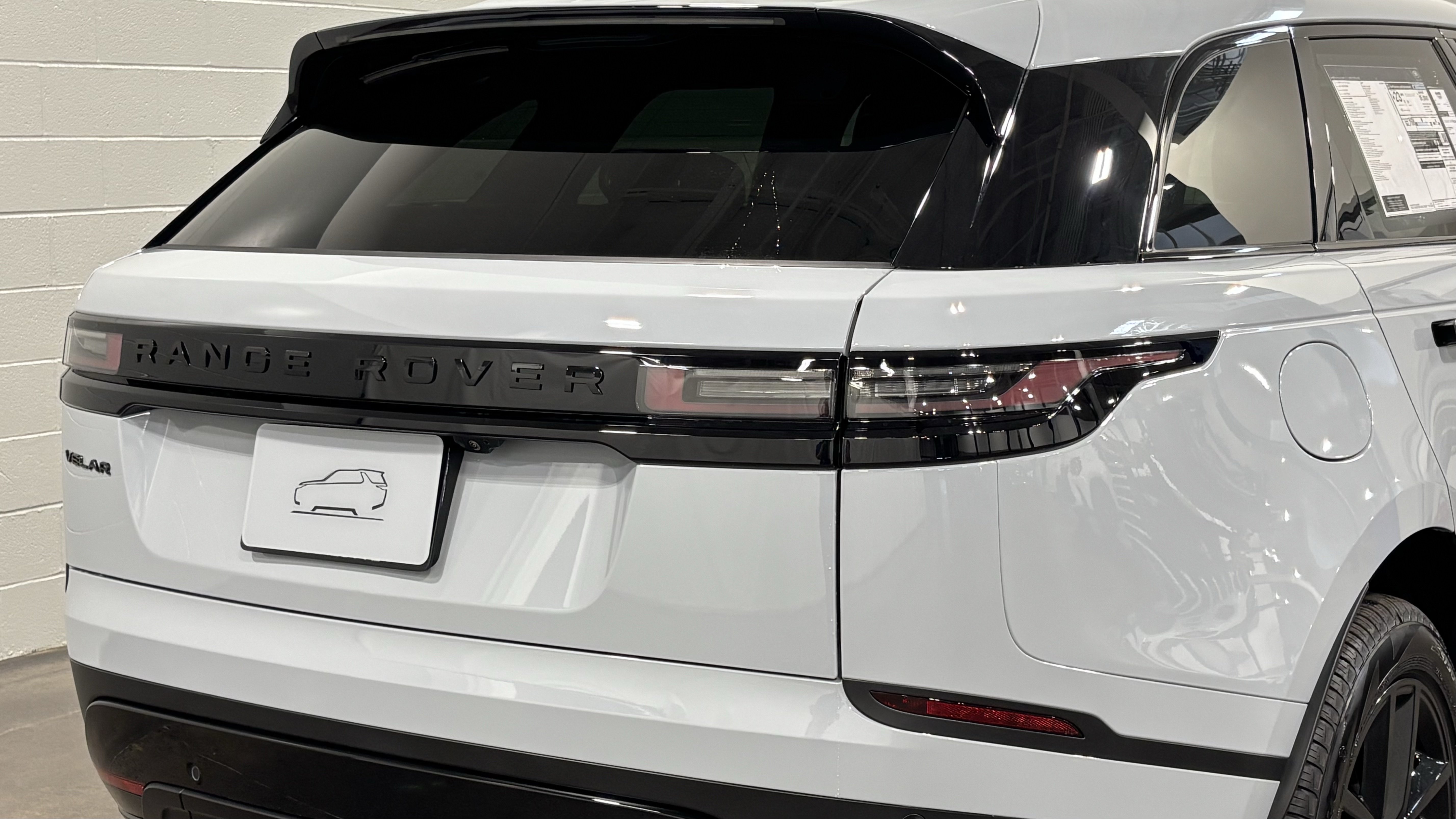 New 2026 Land Rover Range Rover Velar S AWD/4WD image 18