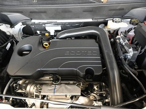 New 2026 Chevrolet Equinox LT w/ Convenience Package II image 28