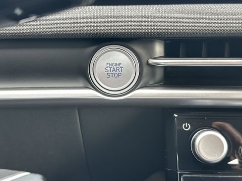 New 2026 Hyundai Tucson Limited image 24