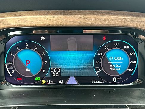 Used 2025 Volkswagen Atlas SE FWD image 27