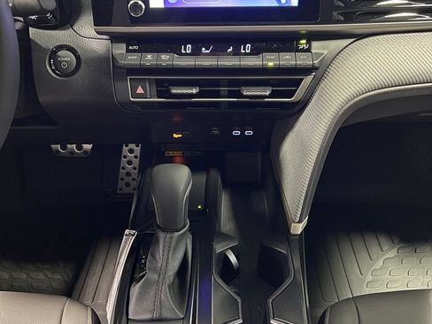 New 2026 Toyota Camry SE FWD image 26