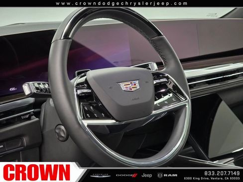 Used 2026 Cadillac Escalade Luxury AWD/4WD image 34
