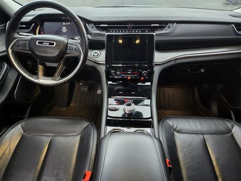 Used 2021 Jeep Grand Cherokee L Limited image 9