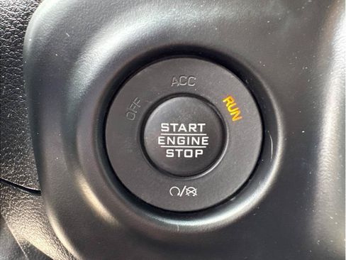 Used 2021 Jeep Wrangler Unlimited Rubicon AWD/4WD image 20