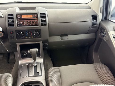 Used 2006 Nissan Pathfinder S AWD/4WD image 25