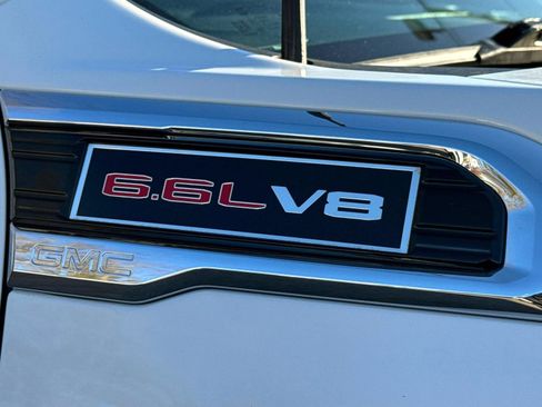 Used 2022 GMC Sierra 3500 Pro w/ Convenience Package image 6