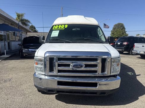 Used 2009 Ford E-150 and Econoline 150 RWD image 17