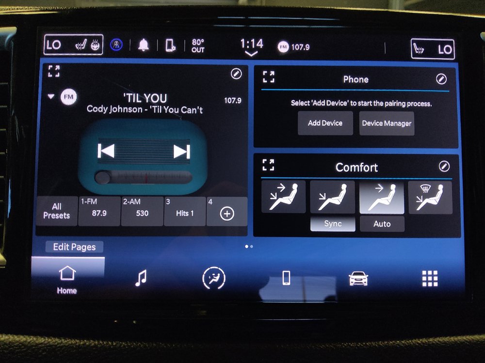 Used 2024 Chrysler Pacifica Touring-L FWD image 25