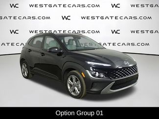 Used 2023 Hyundai Kona SEL video 2