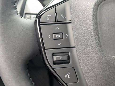 New 2025 Toyota Prius XLE FWD image 45