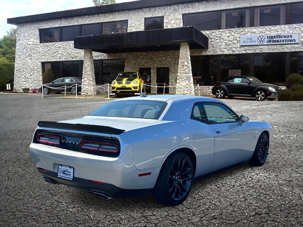 Used 2021 Dodge Challenger R/T Scat Pack RWD image 6