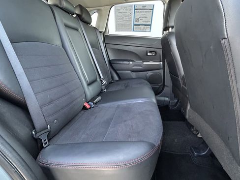 Used 2024 Mitsubishi Outlander Sport SE AWD/4WD image 16