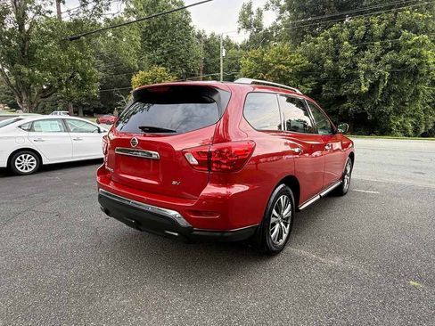 Used 2018 Nissan Pathfinder SV w/ Cargo Package FWD image 6