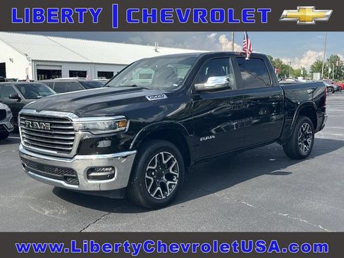 Used 2026 RAM 1500 Laramie AWD/4WD image 1