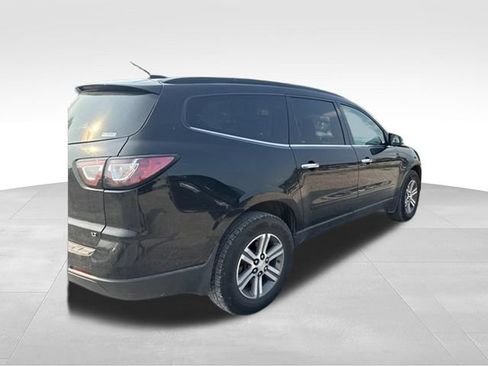 Used 2017 Chevrolet Traverse LT FWD image 9