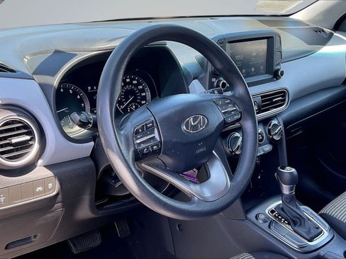 Used 2020 Hyundai Kona SE FWD image 14