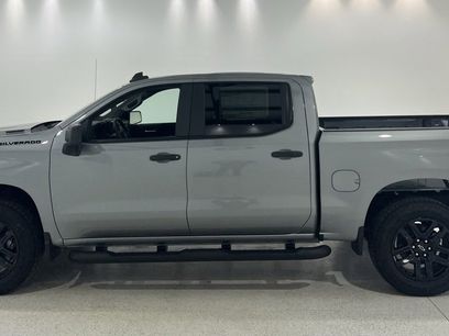 New 2026 Chevrolet Silverado 1500 Custom w/ Turbomax Blackout Package