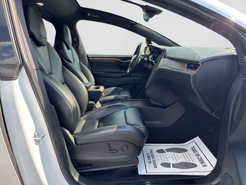 Used 2018 Tesla Model X 75D AWD/4WD image 15