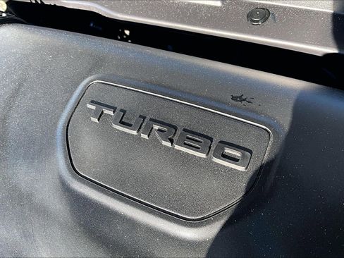 Used 2024 Jeep Compass Limited image 34