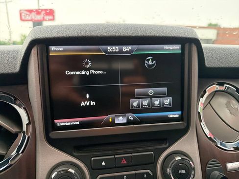 Used 2014 Ford F250 Lariat w/ Lariat Ultimate Package AWD/4WD image 22