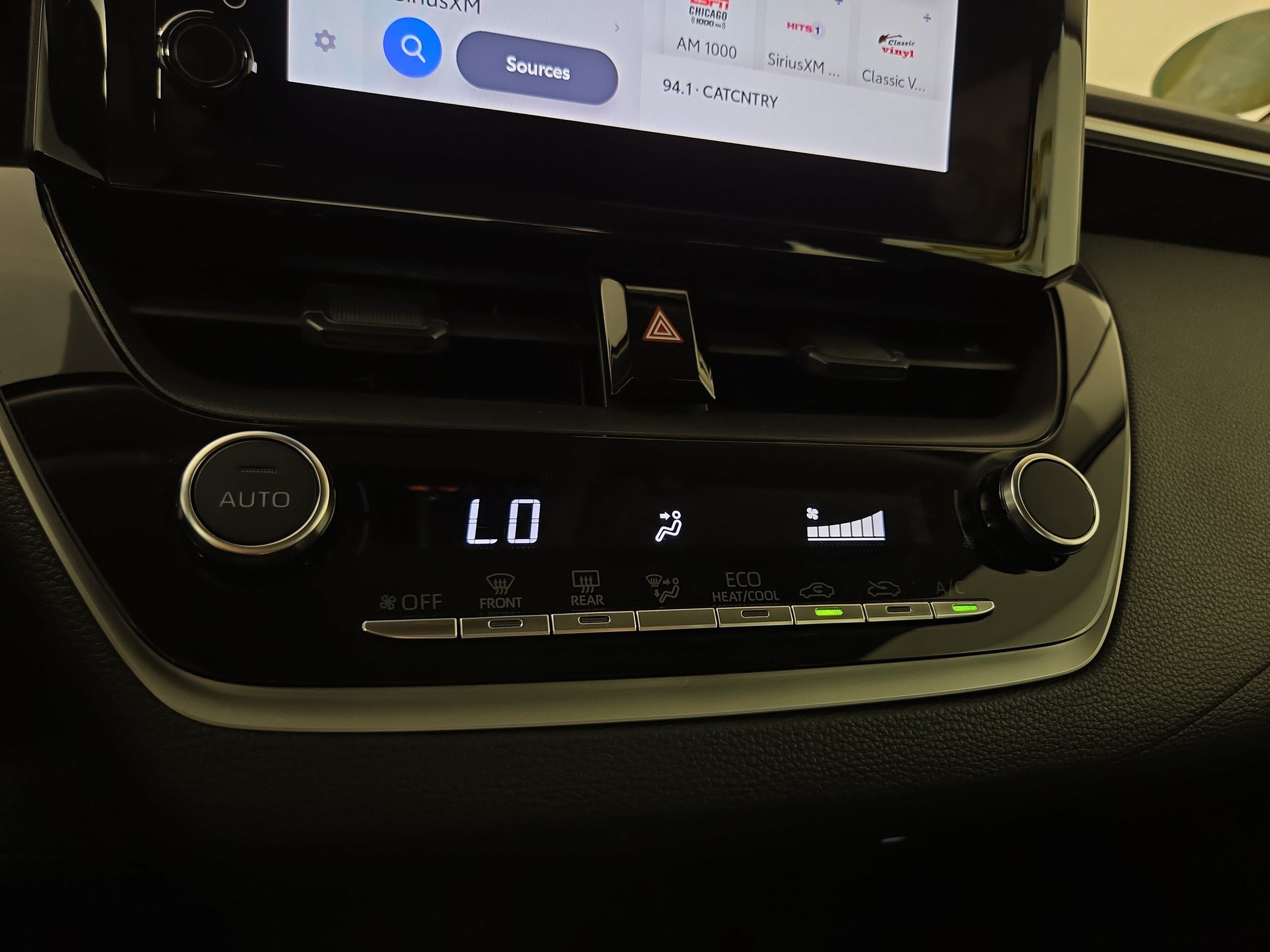 Used 2025 Toyota Corolla LE FWD image 26