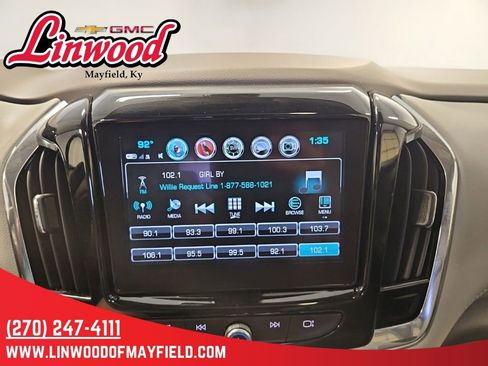 Used 2018 Chevrolet Traverse Premier AWD/4WD image 27