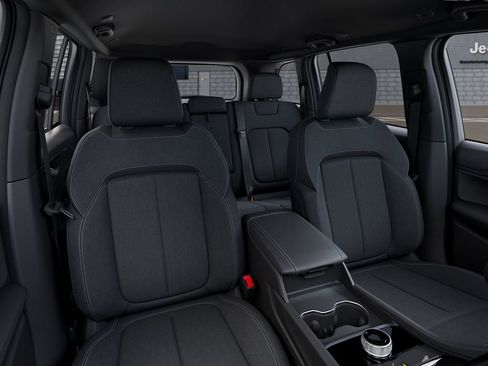 New 2026 Jeep Grand Cherokee Laredo X RWD image 16