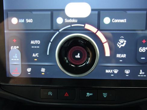 Used 2023 Ford Expedition Max Limited image 29