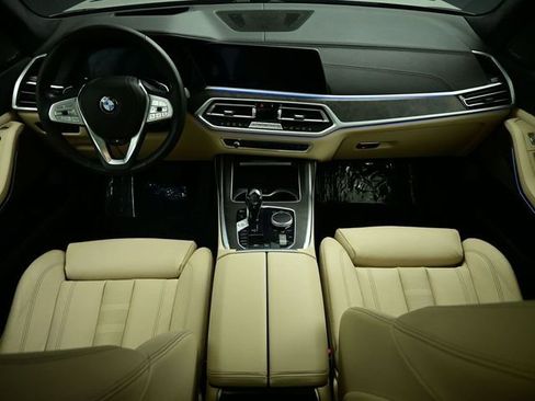 Used 2021 BMW X7 xDrive40i w/ Premium Package AWD/4WD image 35