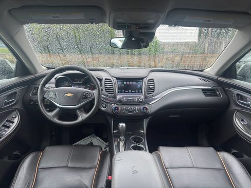 Used 2017 Chevrolet Impala Premier FWD image 29