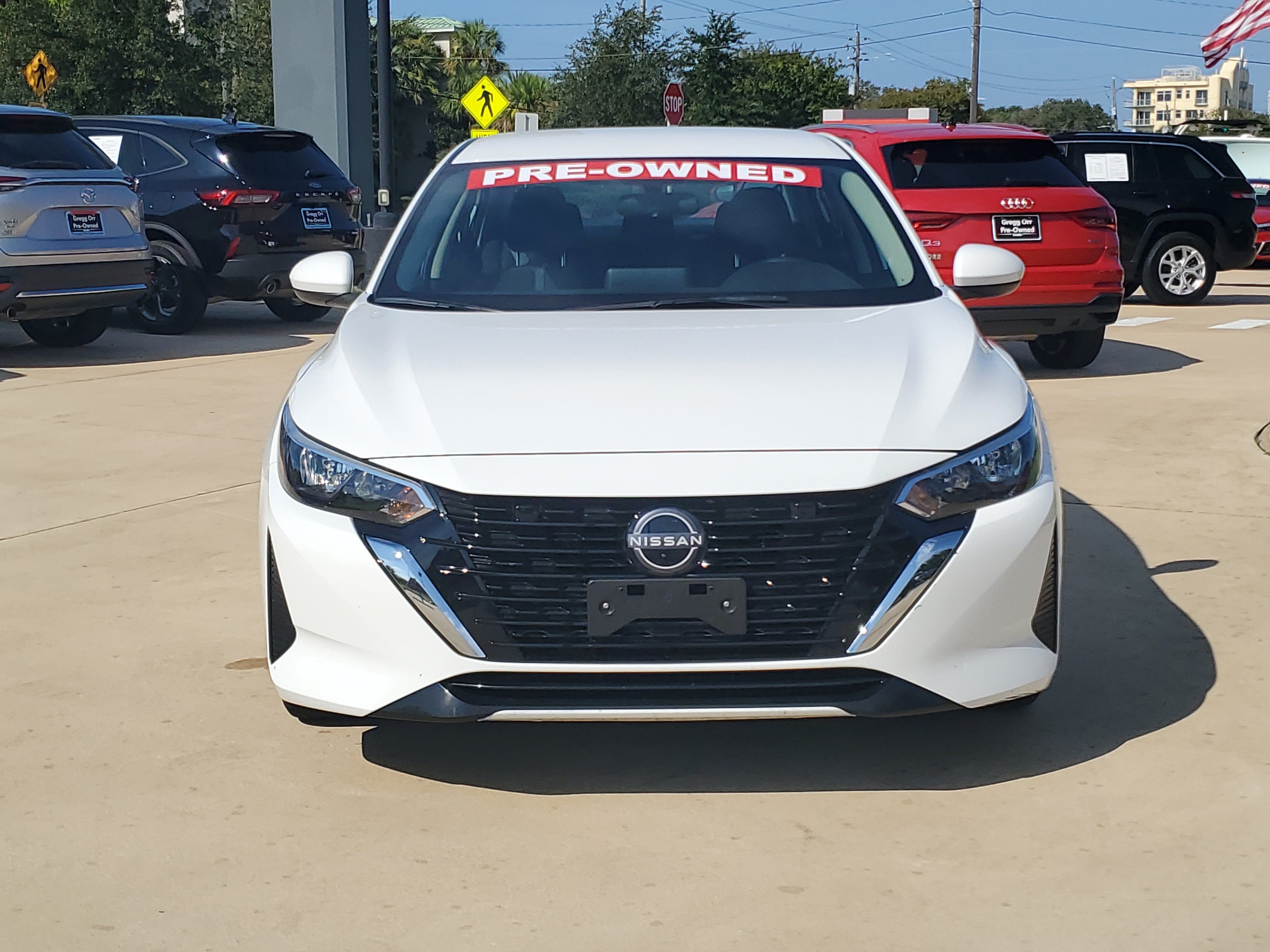 Used 2025 Nissan Sentra SV FWD image 7