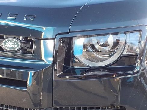 Used 2023 Land Rover Defender 110 X-Dynamic SE image 8