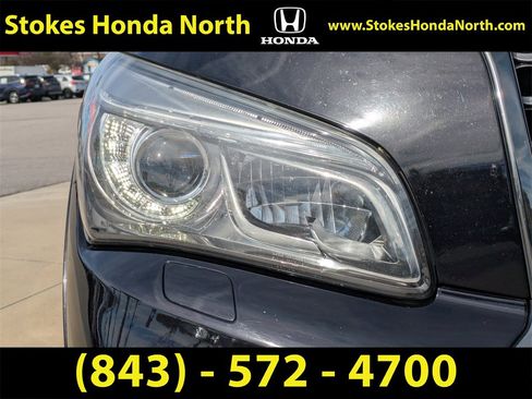 Used 2016 INFINITI QX80 Limited image 10