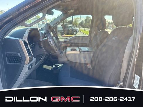 Used 2019 Ford F150 XLT w/ Equipment Group 302A Luxury AWD/4WD image 13