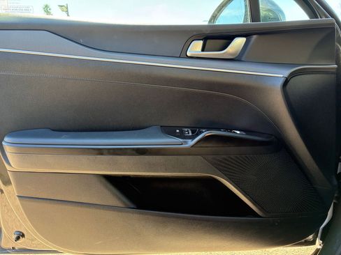 Used 2025 Kia K5 LXS image 18