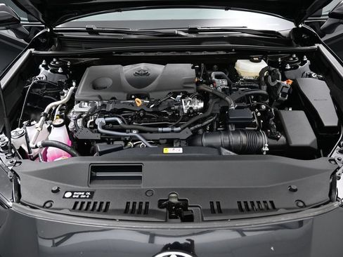 Used 2026 Toyota Camry LE FWD image 33