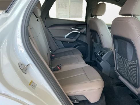 Certified 2025 Audi Q5 Premium w/ Convenience Package image 14