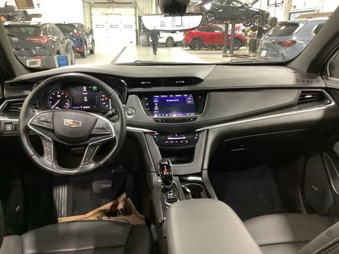 Used 2022 Cadillac XT5 Premium Luxury w/ Technology Package image 20