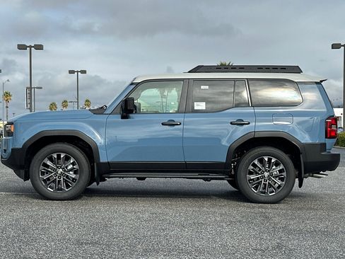 New 2026 Toyota Land Cruiser image 7